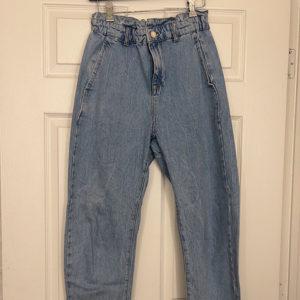 Zara High-Rise Paperbag Jean